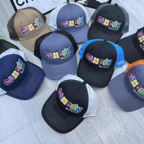 Unisex Retro Baumwolle Gestickt Buchstabe Trucker Kappe Atmungsaktiv Netz Gebogene Krempe Baseballkappe Streetwear Sonnenschutz Outdoor Netz Kappe