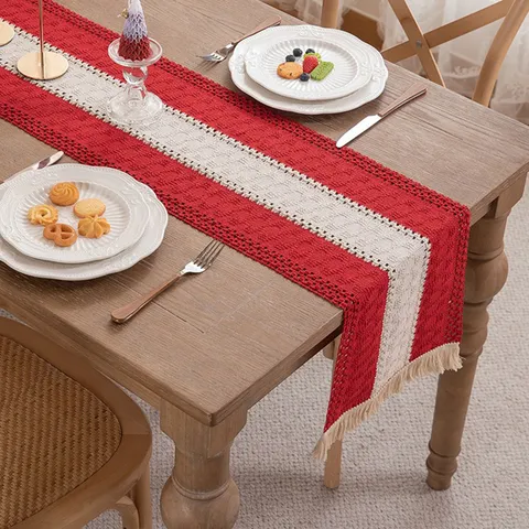 Vintage Christmas Table Runner Two-Color Spliced Woven Tablecloth with Tassels Heat Insulation Dining Table Mat Party Home Decor