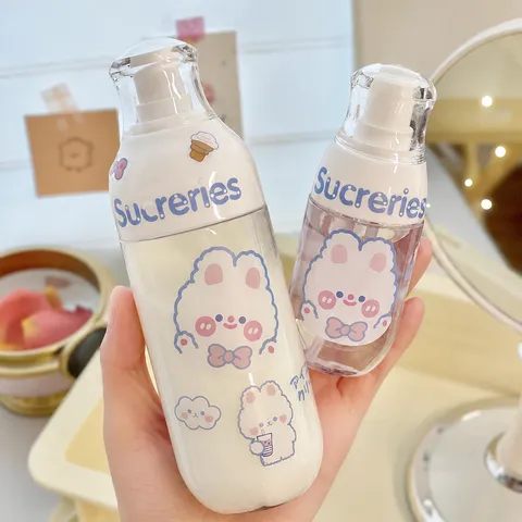 Niedliche Cartoon Kunststoff Reise Nachfüllbare Flasche Set Leere Spray Zerstäuber Lotion Pumpe Spender Flasche Mit Aufklebern Für Kosmetik