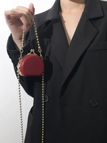 Mode Mini PU Leer Lippenstift Crossbody Tas Fris Zoet Metalen Ketting Doos Koffer Klipsluiting Kleine Koptelefoon Schoudertas Portemonnee Voor Dames