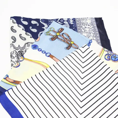 Sciarpa Quadrata in Satino di Moda da Donna Elegante Foulard Stampato Paisley Geometrico