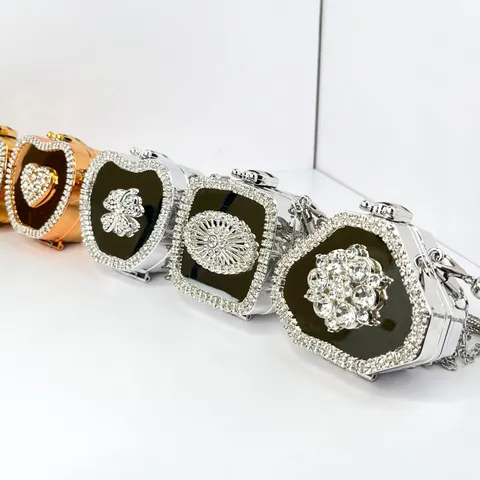 Borsa a Tracolla Personalizzata con Catena di Strass Borsa con Specchio da Trucco in Guscio Duro Acrilico per Donna