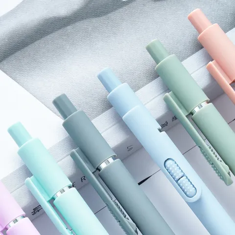 Minimalist Morandi Color Retractable Gel Pen Plastic Rubber Spray Student Writing Ballpoint Pen Office Stationery
