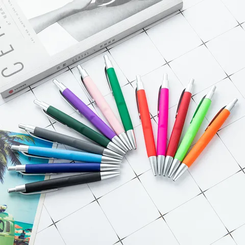 Retractable Ballpoint Pen Colorful Spray-Glue Plastic Writing Pen Business Office Gift Promotional Advertising Ballpoint Pens