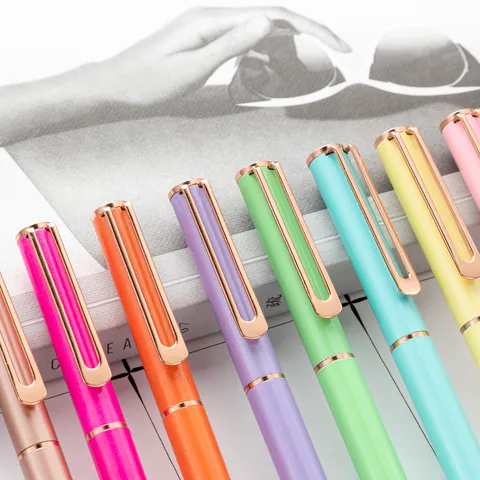 Candy Color Metal Ballpoint Pen Business Office Writing Pen Bullet Tip Retractable Metal Pen Promotional Gift Pen