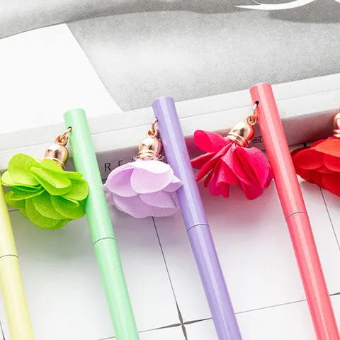 Metal Ballpoint Pen Cute Flower Pendant Writing Pen Student Stationery Office Supplies Multi Color Metal Rollerball Pen