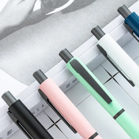 Minimalistische Metalen Intrekbare Balpen Kogelpunt Soepel Schrijven Kantoor Kantoorartikelen Meerkleurige Balpen Cadeau
