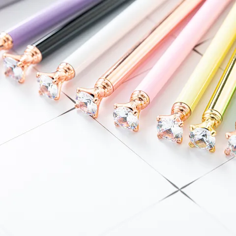 Gradient Metal Diamond Ballpoint Pen Creative Cute Crown Rhinestone Pen Student Office Writing Stationery Gift Pen