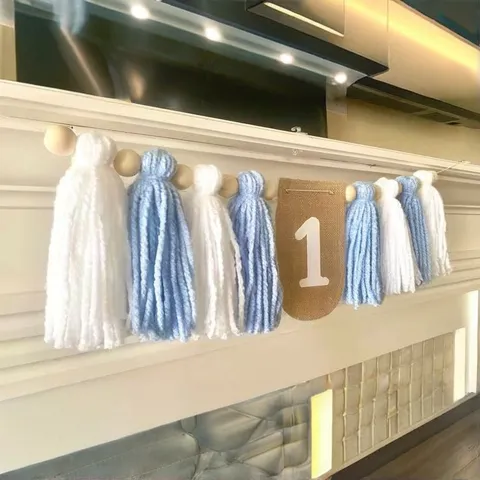 Ghirlanda di Compleanno con Nappe e Perle in Legno Decorazione per il Primo Compleanno in Iuta con Numero Uno per Servizio Fotografico