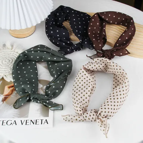 Women's Polyester Polka Dot Small Square Scarf Breathable Lightweight Fashion Neck Scarf For Summer Daily Travel