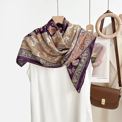 Vintage Geometric Paisley Velvet Square Scarf Women Elegant Double Sided Printed Shawl Fashion Neck Scarf Wrap