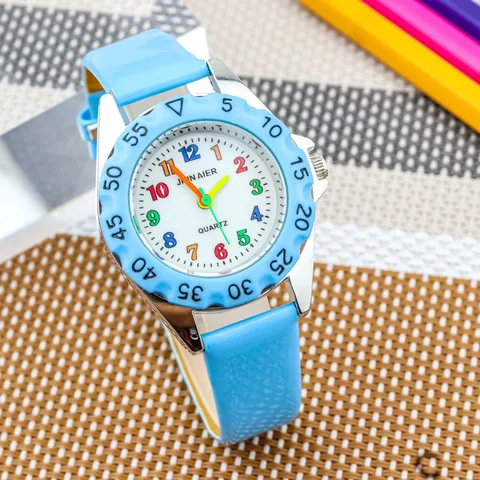 Kinder Quarzuhr Mode Bunte Digitale Zifferblatt Kunstleder Armband Lässige Armbanduhr Tägliche Kleidung Geschenk