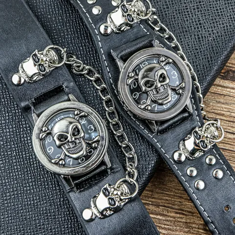 Andriko Punk Gothic Skull Flip Quartz Watch Vintage Wide Faux Leather Strap Metal Chain Wristwatch Casual Cool Rock Jewelry