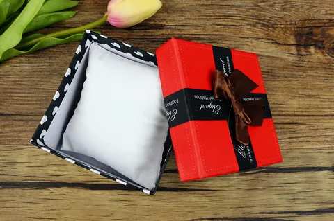 Scatola per Orologio Quadrata Rossa Con Nastro a Fiocco Confezione Regalo Vetrina in Carta Per Conservare Regalo