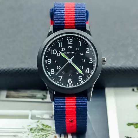 Montre à Quartz avec Bracelet en Toile Mode Montre Militaire Lumineuse Extérieure Montre Bracelet Casual Étudiant