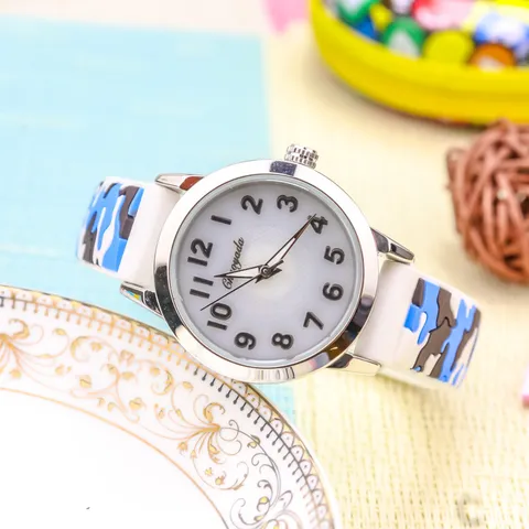 Kinder Camouflage Elektronische Uhr Silikonarmband Leuchtend Buntes Licht Lässige Schüler Quarz Armbanduhr