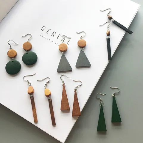 Boucles d'Oreilles Géométriques en Bois Mode Exagérée Ajouré Boucles d'Oreilles Pendantes Tige en Acier Inoxydable Bijoux Femmes