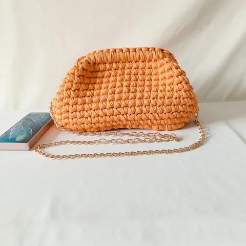 Mujer Hecho a Mano Crochet Tejido Nube Bolso de Embrague Cadena de Metal Hombro Bandoulière Bolso de Moda Diaria