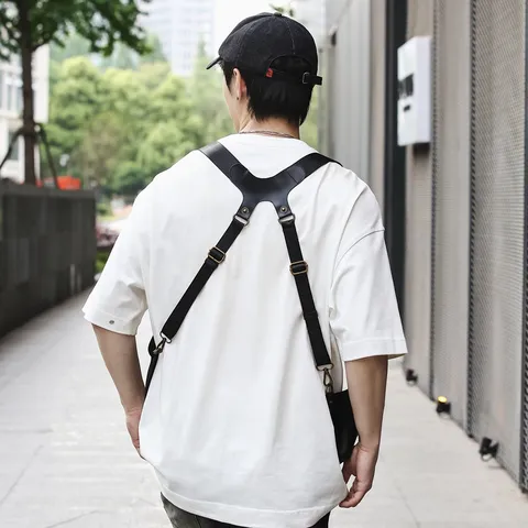 Men Women PU Leather Tactical Chest Bag Multi Pocket Casual Streetwear Vest Bag Crossbody Bag Commuter Functional Pack