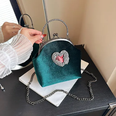Barok Fluweel Avondtas Dames Kleine Schelp Handtas Vintage Metalen Ketting Crossbody Tas Bankett Feest Portemonnee