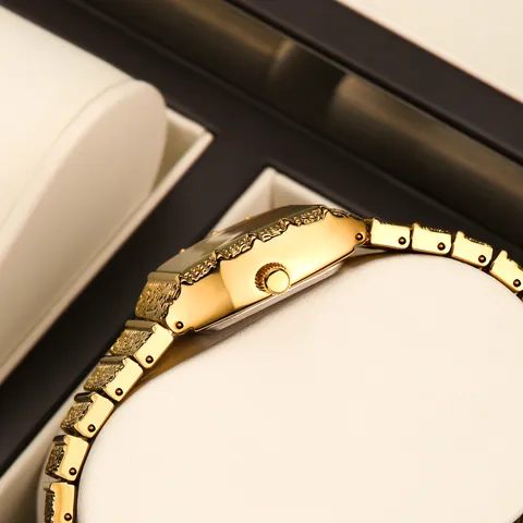 Mujeres Lujo Cuadrado Reloj de Cuarzo Números Romanos Calendario Aleación Correa de Cadena Moda Reloj de Pulsera