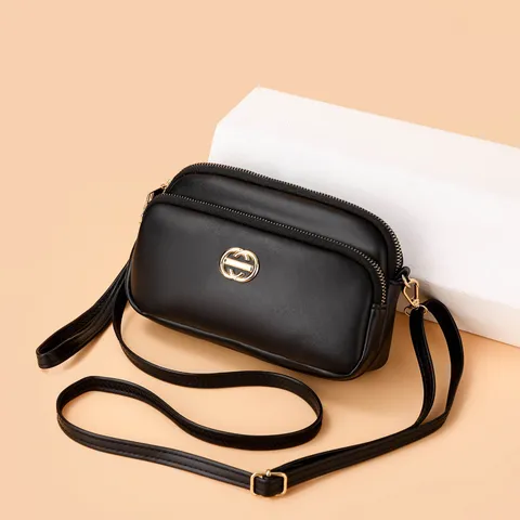 Women PU Leather Crossbody Bag Vintage Small Square Shoulder Bag Casual Daily Commuter Handbag With Metal Decoration