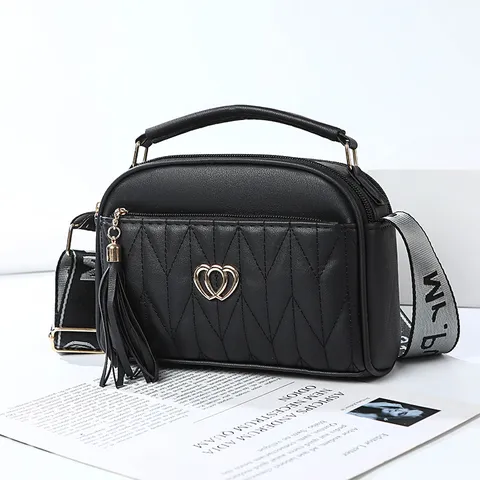 Women's Fashion PU Leather Shoulder Bag Quilted Retro Underarm Bag With Tassel Chic Handbag For Daily Matching