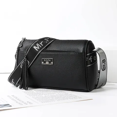 Women Casual PU Leather Shoulder Crossbody Bag Large Capacity Pillow Bag Tassel Solid Color Commuter Handbag
