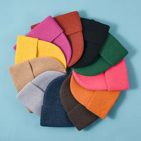 Unisex Winter Warm Knit Beanie Hat Minimalist Cuffed Soft Acrylic Thermal Ski Cap Outdoor Solid Color Slouchy Cap