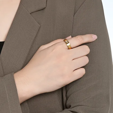 Minimalist Stainless Steel Cross Spinner Ring Sparkling Rhinestone Rotatable Band Ring Gift For Men Women Everyday Charm Jewelry