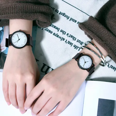 Minimalistisch Casual Quarzuhr Für Damen Studenten Einfach Großes Zifferblatt PVC Armband Mode Armbanduhr