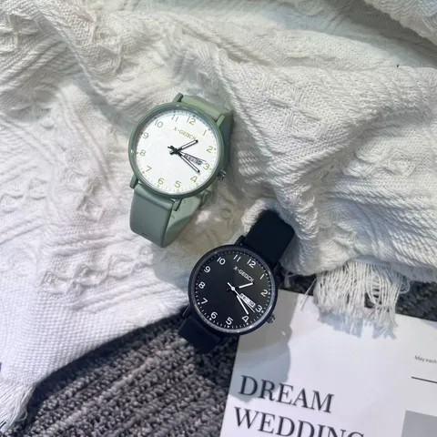 Minimalistische Studenten Quarz Armbanduhr Wasserdicht Silikon Armband Für Prüfung Tägliche Kleidung Damen Herren