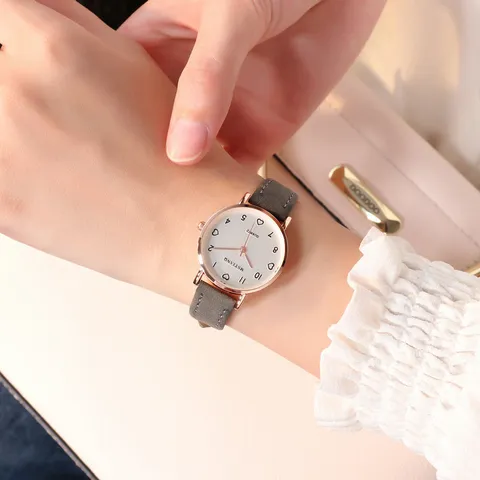 Minimalistische Kleine Zifferblatt Damen Quarz Uhr Retro Lässige PU Lederarmband Analoge Armbanduhr Mode Täglicher Schmuck