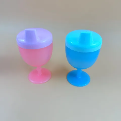 Baby Sippy Cup Toddler Stem Glass Style Training Water Bottle Anti-Fall Milk Juice Cup Kids Plastic Tableware
