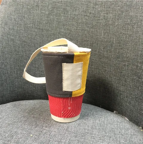 Manicotto per Tazza in Tela a Blocchi di Colore Portatile Supporto per Bottiglia di Bevande di Tè al Latte Con Manico per Caffè