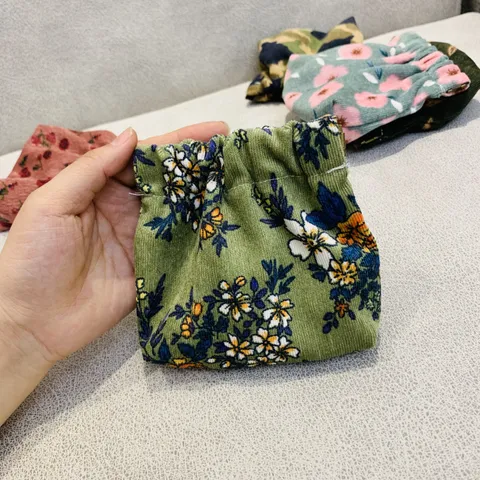 Mini Porte Monnaie en Velours Côtelé Vintage Imprimé Floral Sac de Rangement Rouge à Lèvres Portable Pochette Clés Cartes Mixte