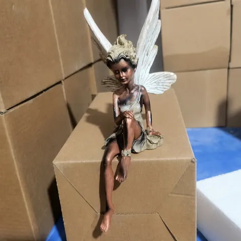 Creative Resin Fairy Figurine With Butterfly Wings Cute Desktop Ornament Home Garden Courtyard Decorative Craft Sculpture