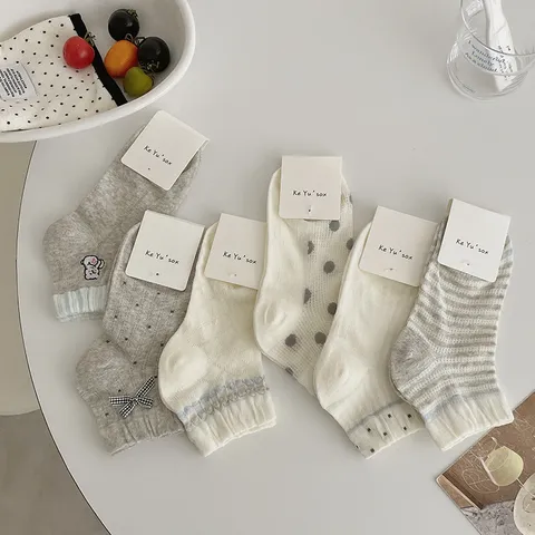 Chaussettes Courtes Rayées à Pois avec Nœud Doux pour Femmes Chaussettes de Cheville en Mélange de Coton Style Japonais