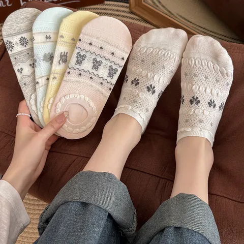 Women's Japanese Cartoon Animal Mesh Hollow-Out Low-Cut Boat Socks Sweet Lace Invisible Socks