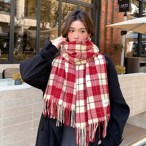 Écharpe Chaude d'Hiver pour Femmes Écharpe Tartan Classique Glands Douce Douillette Écharpe de Cou Chale Accessoire de Mode