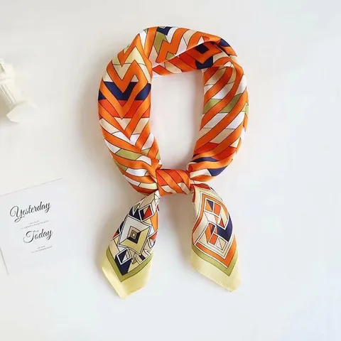 Dames Mode Satijn Kleine Vierkante Sjaal Bloemen Hoed Bedrukte Hals Sjaal Elegante Haarband Tas Accessoire