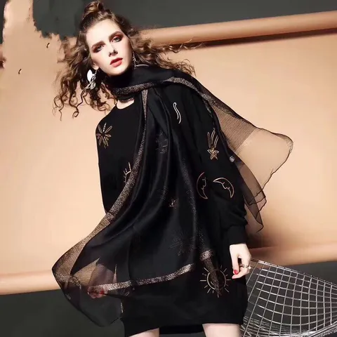Dames Lange Zijde Wol Mix Sjaal Mode Zonbescherming Strand Sjaal Goudgerand Hoofddoek