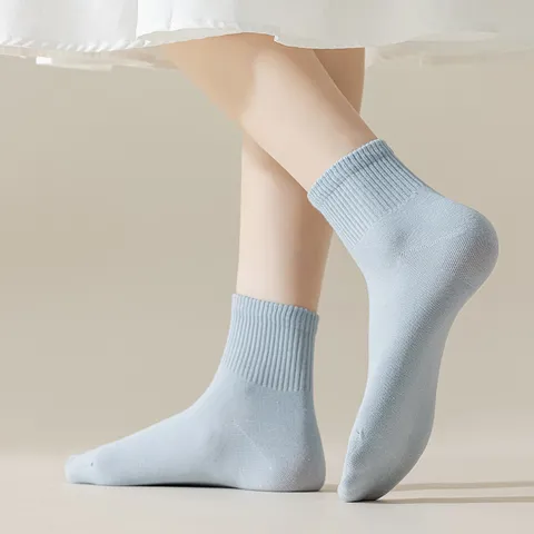 Damen Sommer Dünne Gekämmte Baumwolle Kurzsocken Atmungsaktiv Schweißabsorbierend Einfarbig Bonbonfarben Lässige Socken