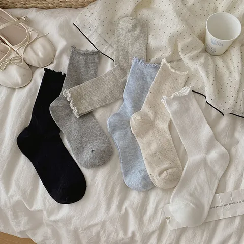 Damen Mesh Ausgehöhlt Wadenhohe Socken Wellenförmige Spitzenkante Gerippt Einfarbig Atmungsaktive Baumwollmischung Sommer Dünne Socken