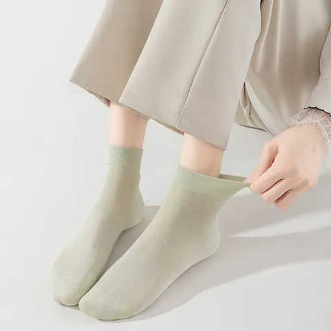 Damen Casual Wadenlang Viskose Socken Atmungsaktiv Dünn Einfarbig Basis Socken Handgefertigt Nahtlos Doppelzylinder Socken Für Frauen