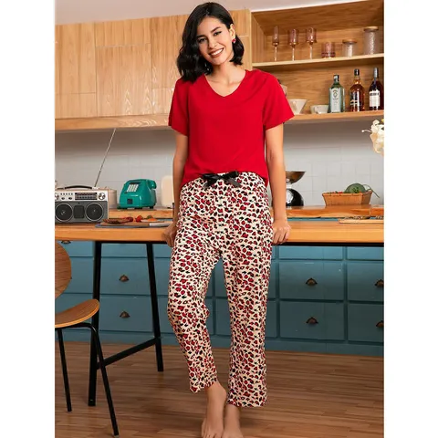 Ensemble Loungewear Décontracté en Rayon pour Femmes Haut à Manches Courtes Col V et Longs Pantalons Pyjama Vêtements de Nuit pour Été