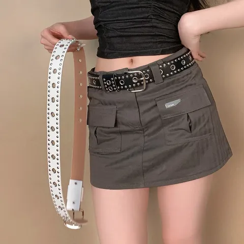 Punk Stil Damen PU Leder Gürtel Mehrloch Metall Niete Breiter Taillengürtel Mode Streetwear Jeans Kleidung Zubehör