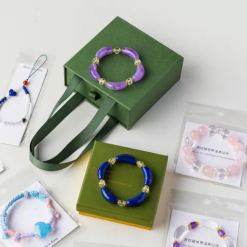 Modern Minimalistisch Pappe Schmuckschatulle Geschenk Bandgriff Elegant Grün Ausziehbar Ring Halskette Armband Display Verpackung Organizer Koffer Für Festival Geburtstag Geschenk