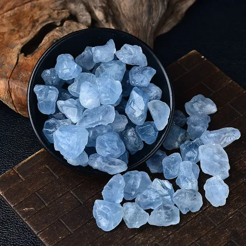Pierre Brute de Célestine Naturelle Amas de Cristaux de Cyanite Pierres Diffuseur d'Aromathérapie pour Décoration Maison Bureau Ornement Méditation