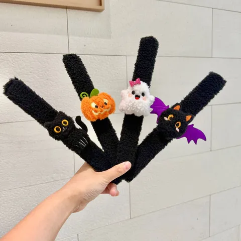 Halloween Schnapparmbänder Für Kinder Plüsch Kürbis Geist Fledermaus Schwarze Katze Muster Party Favors Armband Geschenke